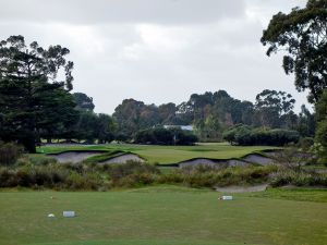 Kingston Heath 10th